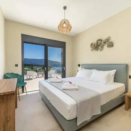 Casa Brand-new Luxury Villa Fiskardo